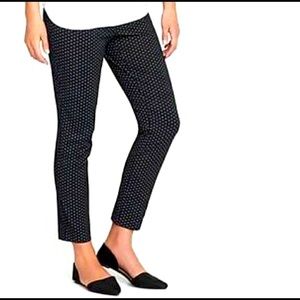 Old Navy Maternity Pixie Ankle Pant